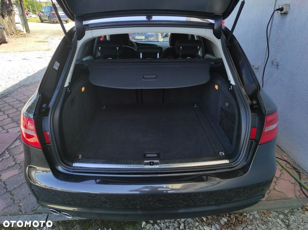 Audi A4 Avant - 19