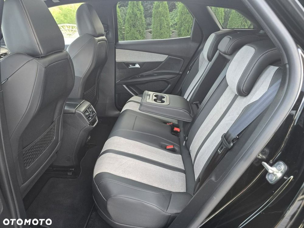 Peugeot 3008 - 16