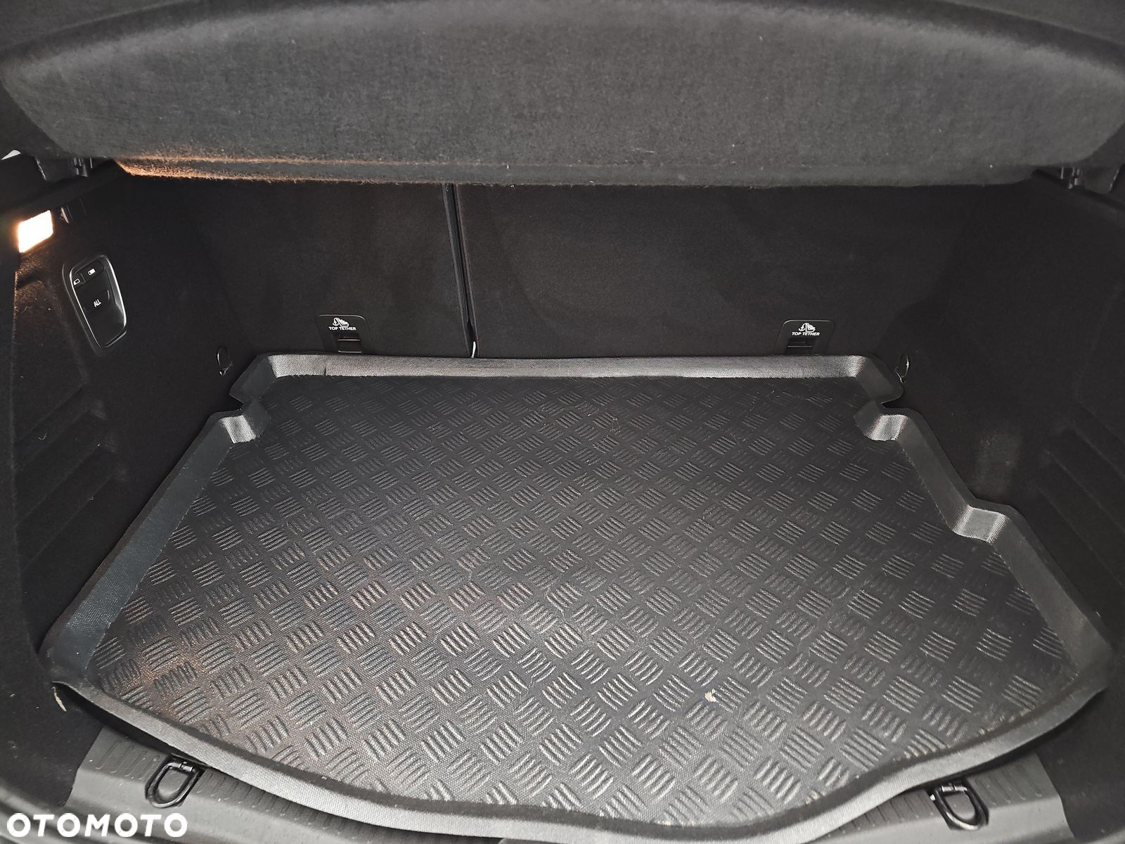 Renault Scenic 1.3 TCe FAP Intens EDC - 39