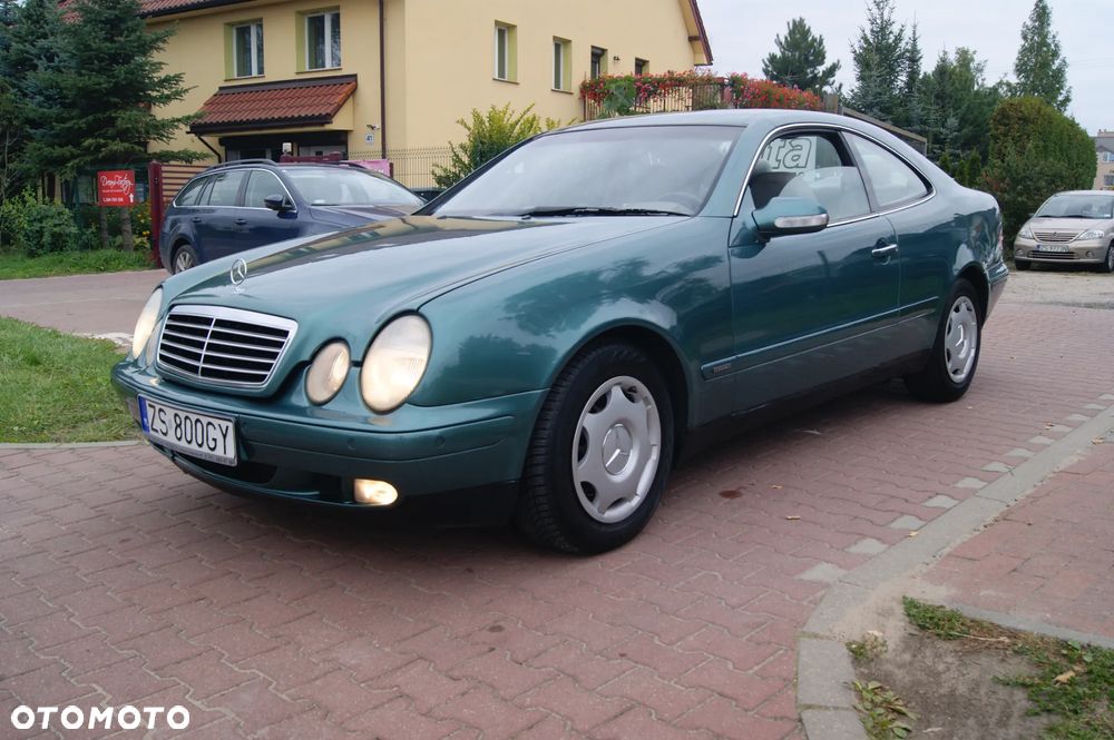 Mercedes-Benz CLK - 7
