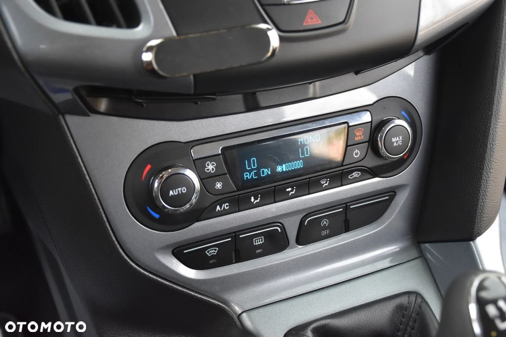 Ford Focus 1.6 TDCi DPF Titanium - 18