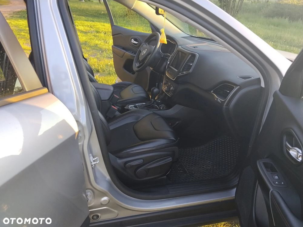 Jeep Cherokee 3.2 V6 Active Drive Lock Trailhawk - 11
