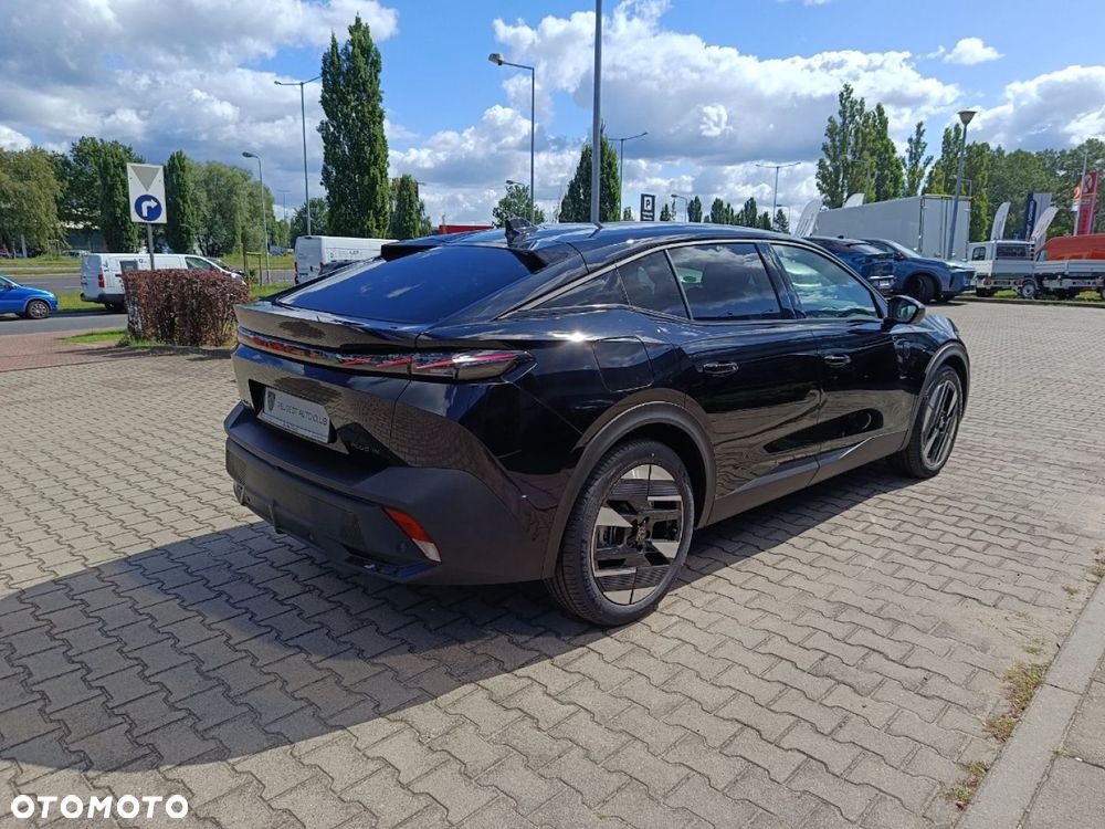 Peugeot 408 - 7