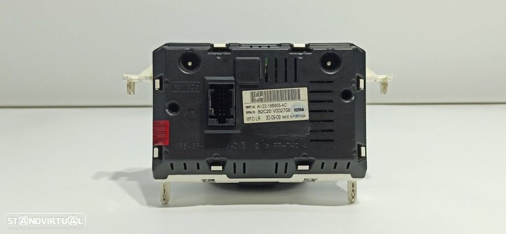 TELA/ECRÃ MULTIFUNÇÕES LAND ROVER DISCOVERY 4 TDV6 S - 7