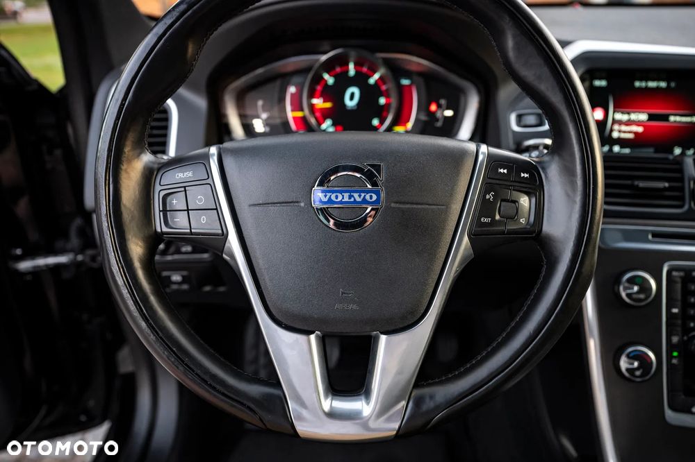Volvo XC 60 D4 Kinetic - 16