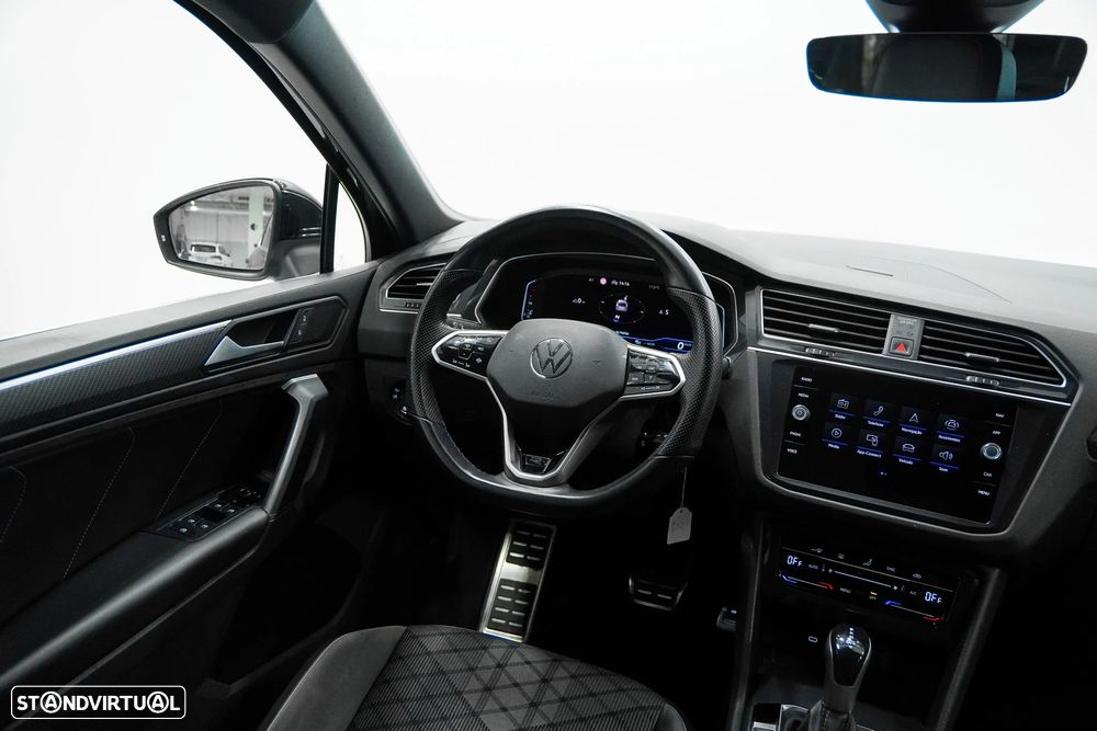 VW Tiguan 2.0 TDI R-Line DSG - 22
