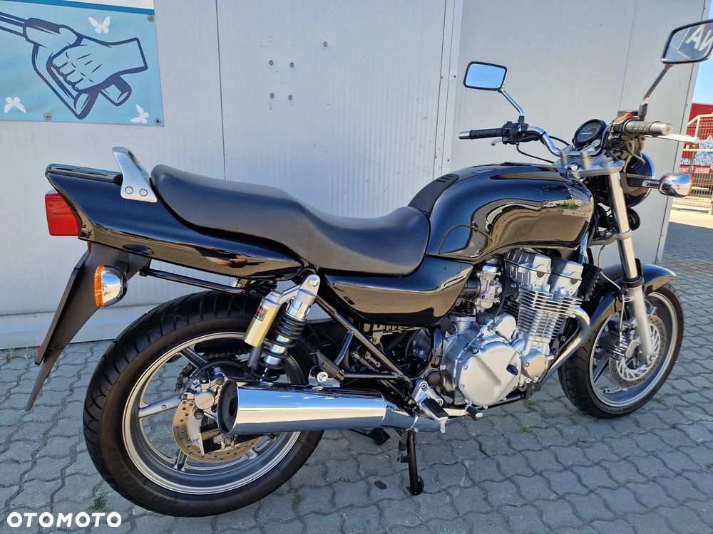 Honda CB - 3