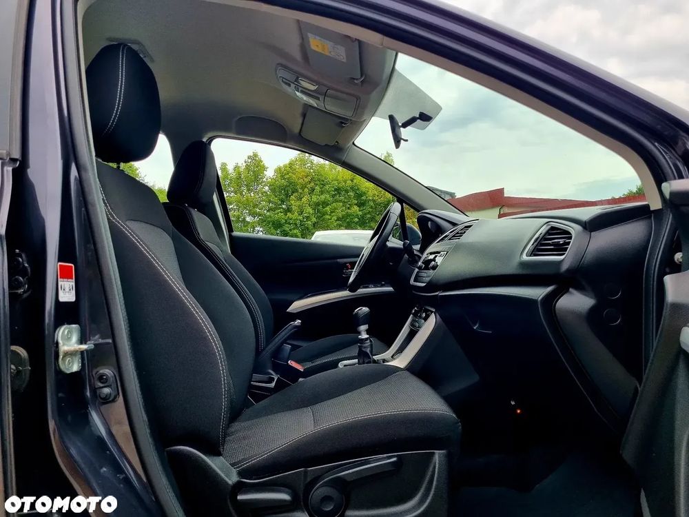 Suzuki SX4 S-Cross 1.6 DDiS Comfort - 11