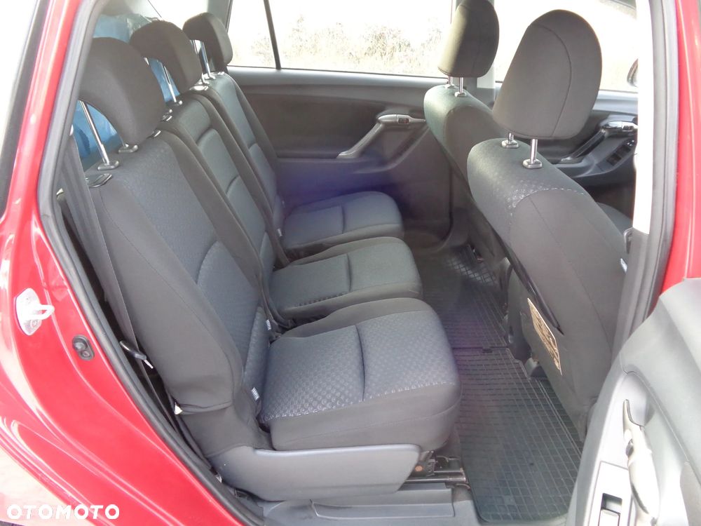 Toyota Verso 1.8 5-Sitzer Executive - 10