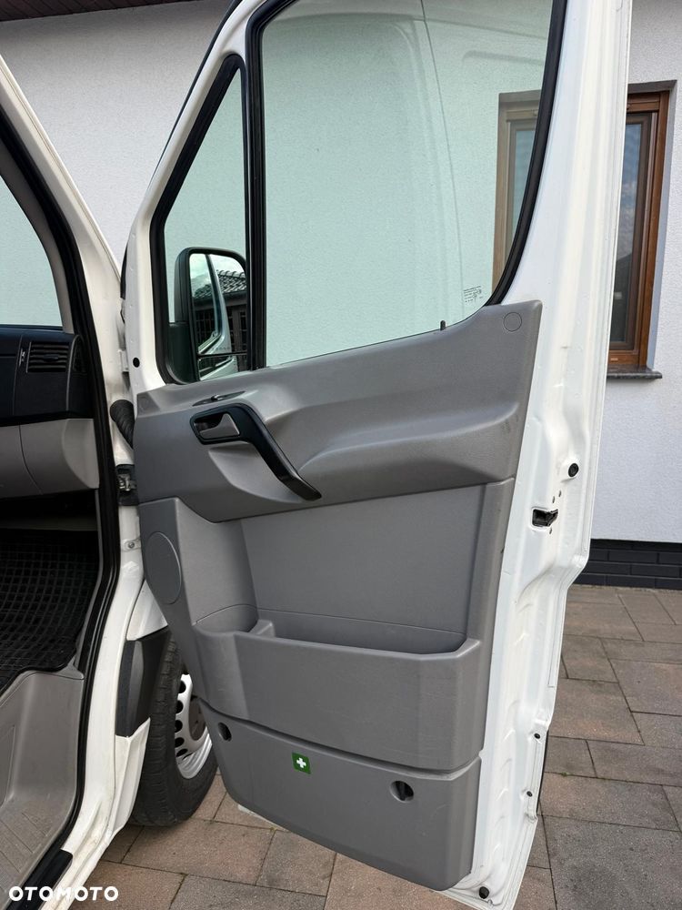 Volkswagen Crafter - 14