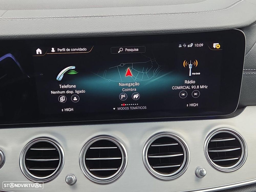 Mercedes-Benz E 300 de AMG Line - 17