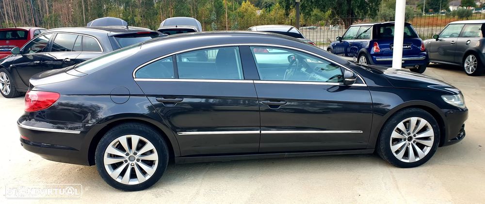 VW Passat CC 2.0 TDi BlueMotion DSG - 4
