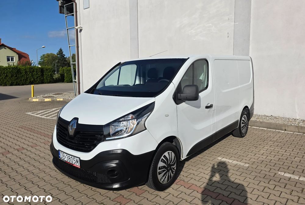 Renault Trafic - 1