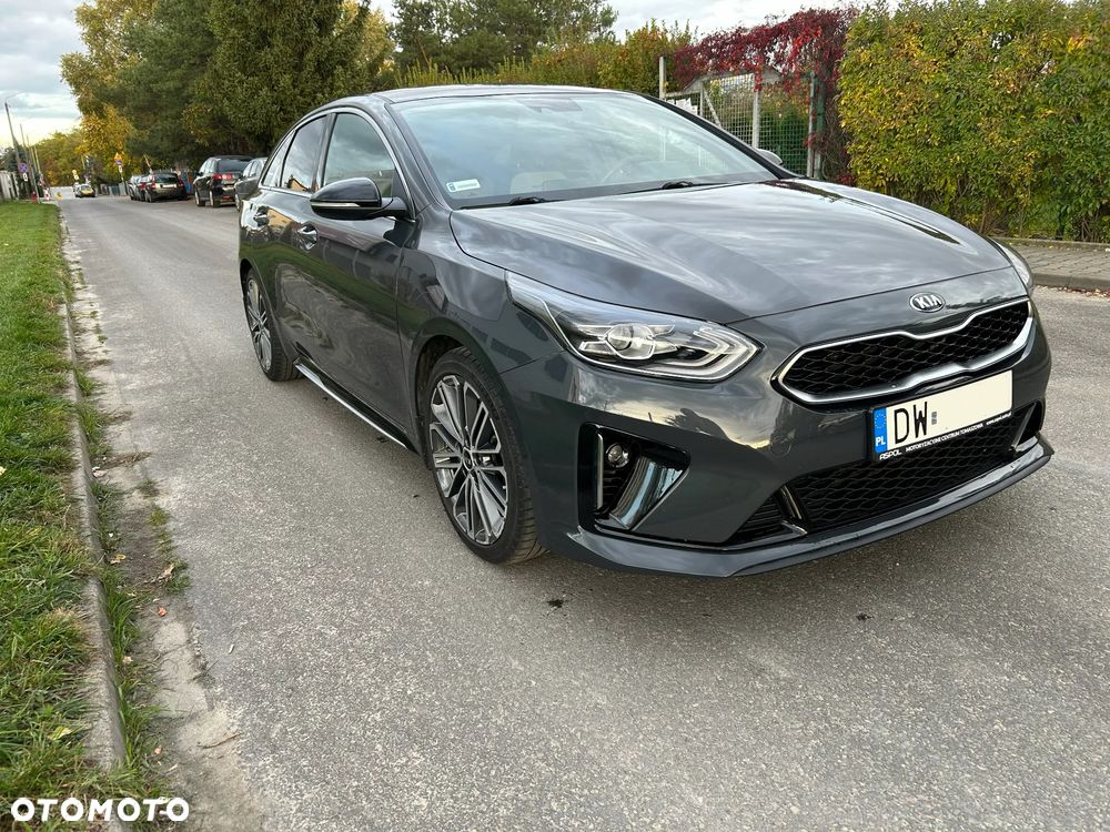 Kia ProCeed