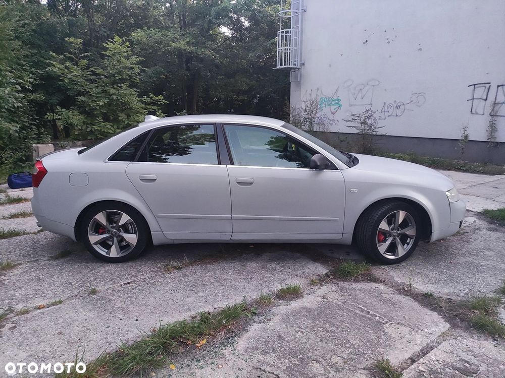 Audi A4 Limousine 1.8T Quattro - 6