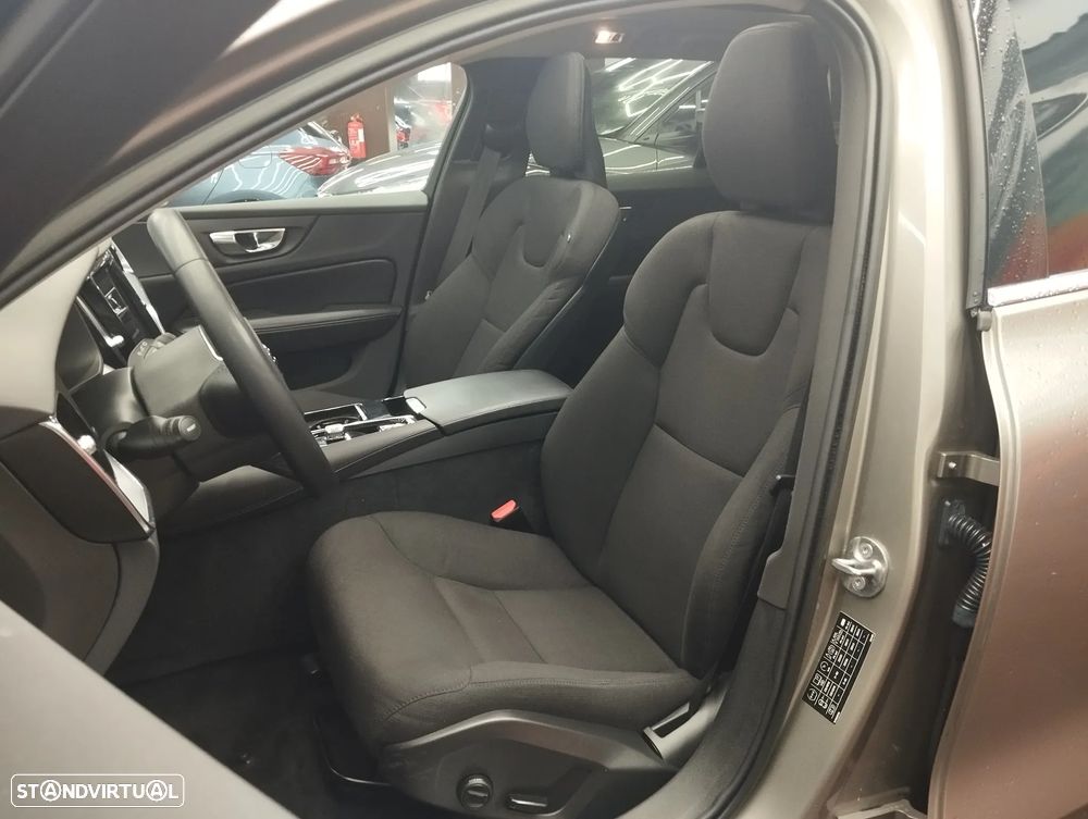 Volvo V60 2.0 T6 AWD TE Inscription - 22