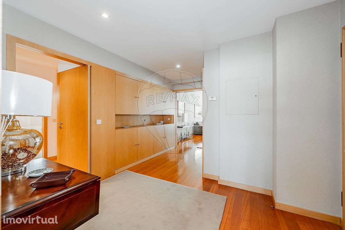 Apartamento T3 de luxo em frente ao tribunal - Braga - Grande imagem: 5/35