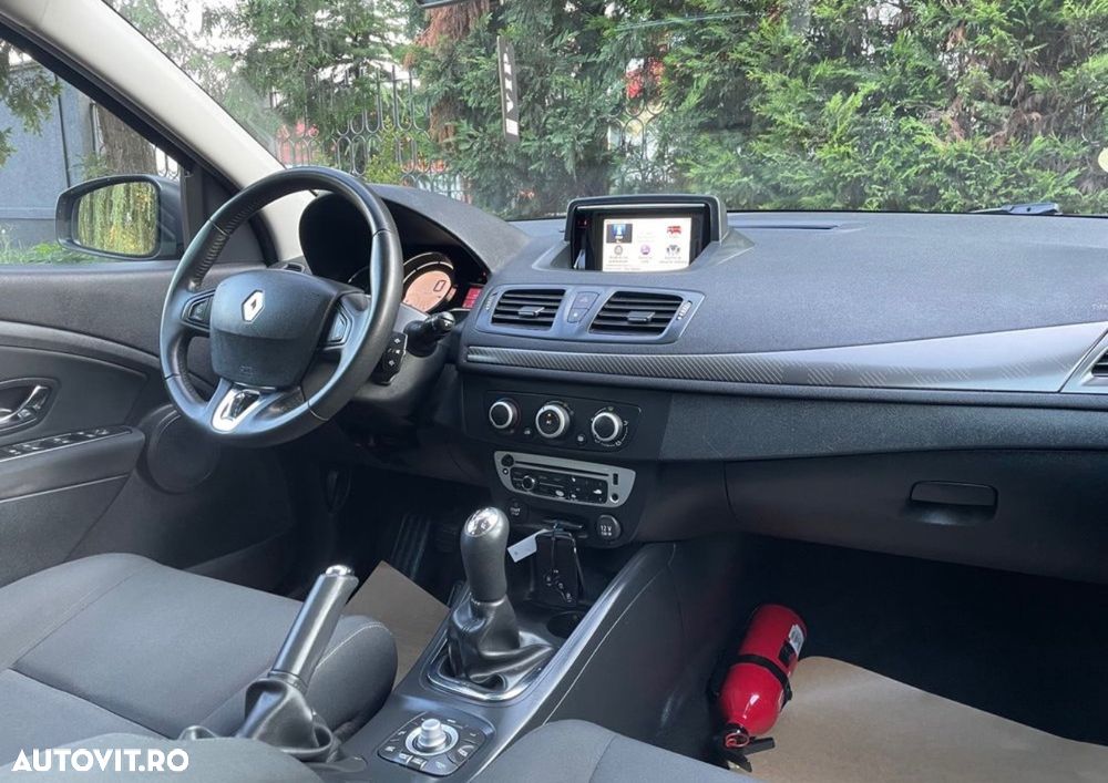 Renault Megane ENERGY dCi Business - 32