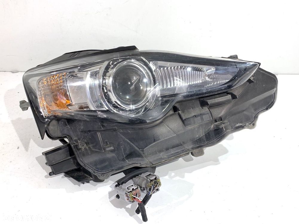 REFLEKTOR PRAWY PRZÓD  LEXUS IS III (_E3_) 2013 - 2022 200t (ASE30) 180 kW [245 KM] benzyna 2015 - - 1