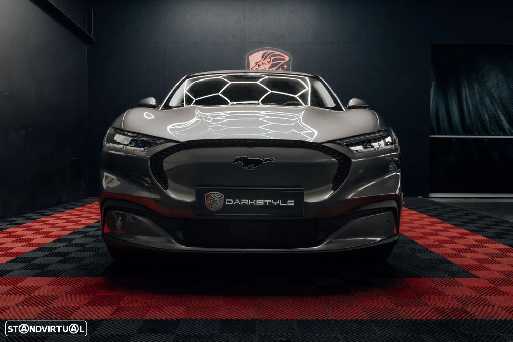 Ford Mustang Mach-E Standard - 4