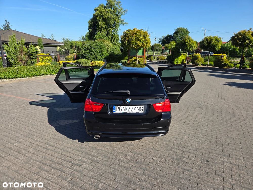 BMW Seria 3 318d - 5