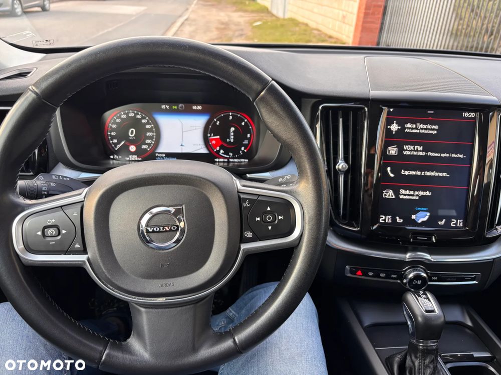Volvo XC 60 D4 AWD Momentum - 13