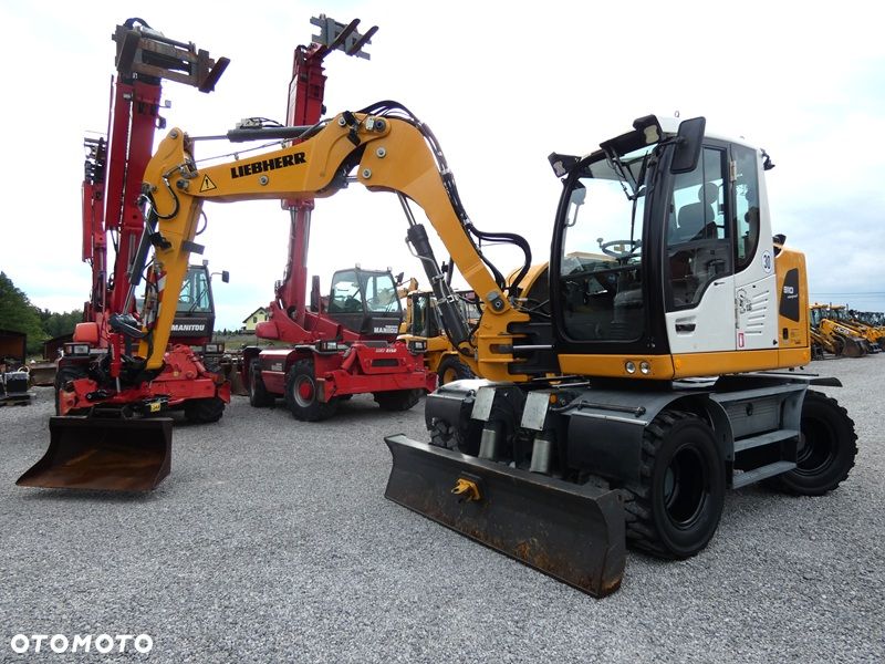 Liebherr A910 Compact ze Szwecji / ROTOTILT ZE SZCZYPCAMI / Super Stan / - 33