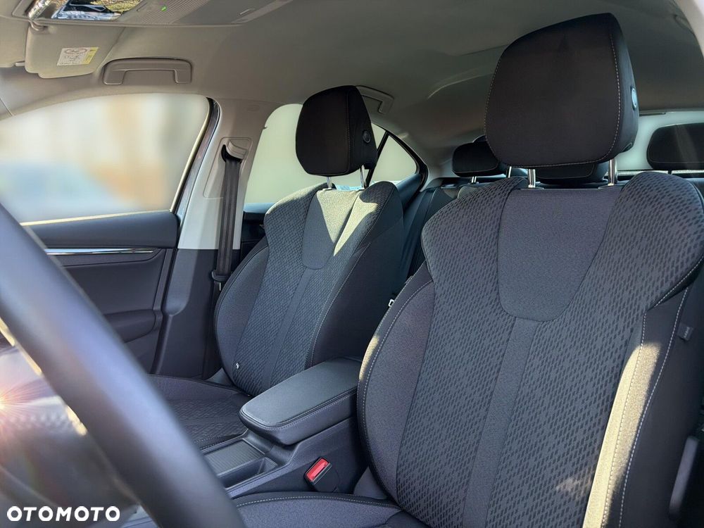 Skoda Octavia 1.5 TSI ACT Style - 12