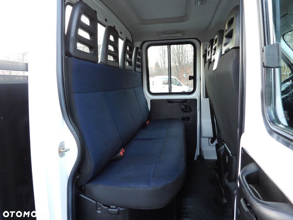 Iveco DAILY 35S14 SKRZYNIA PODWÓJNA KABINA DOKA 7 MIEJSC TEMPOMAT KLIMATYZACJA  140KM - 30
