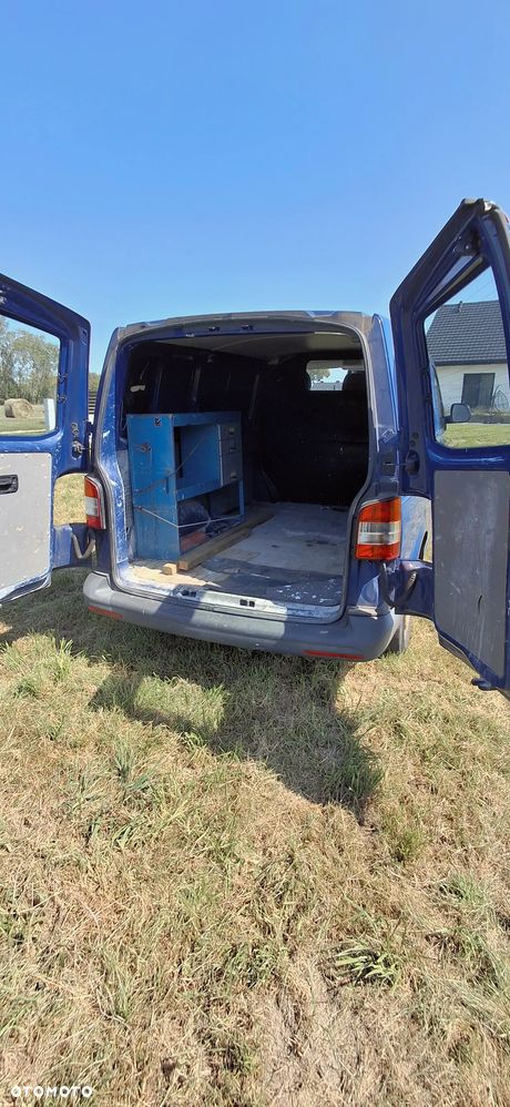 Volkswagen Transporter - 8