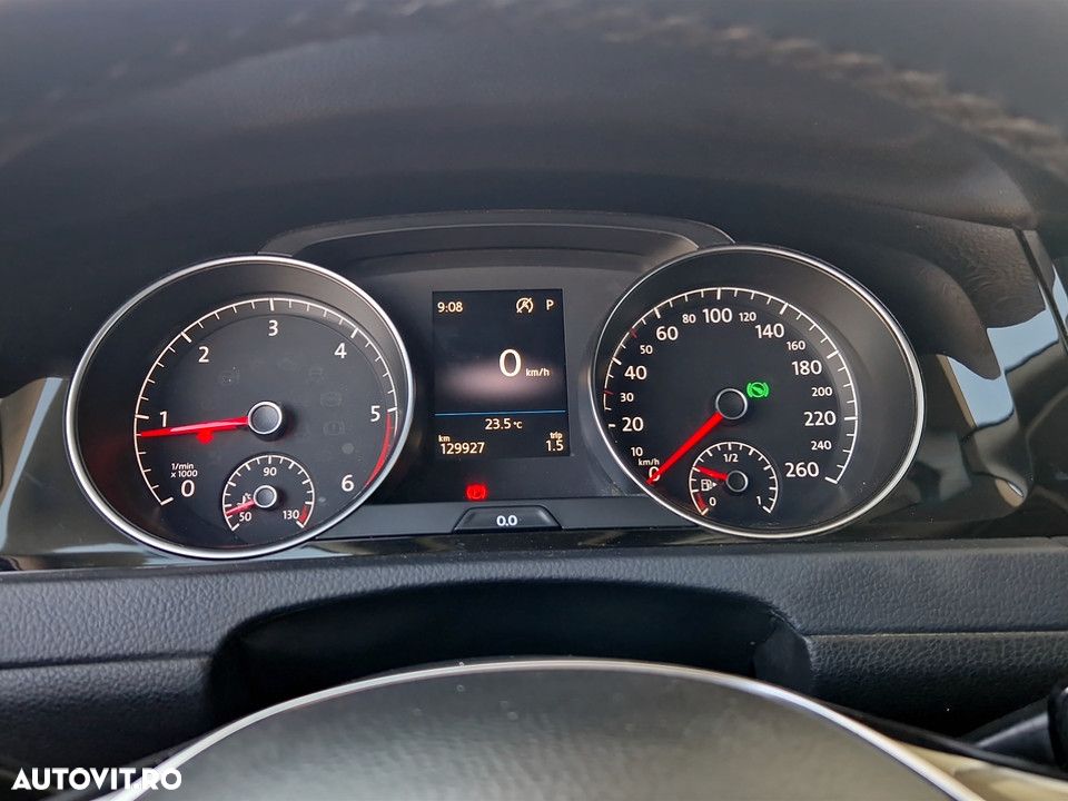 Volkswagen Golf 1.6 TDI DSG Highline - 20