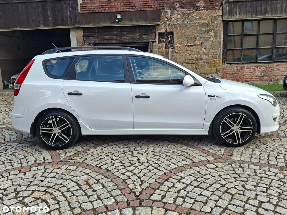 Hyundai i30 1.6 blue Comfort - 8