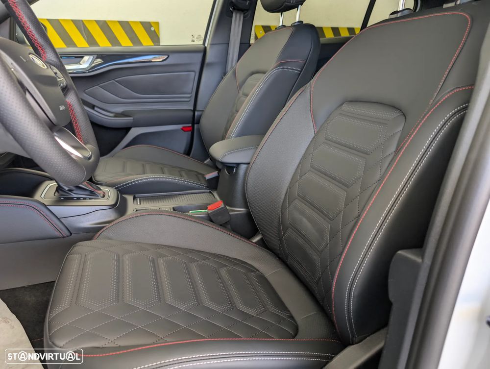 Ford Focus - 9