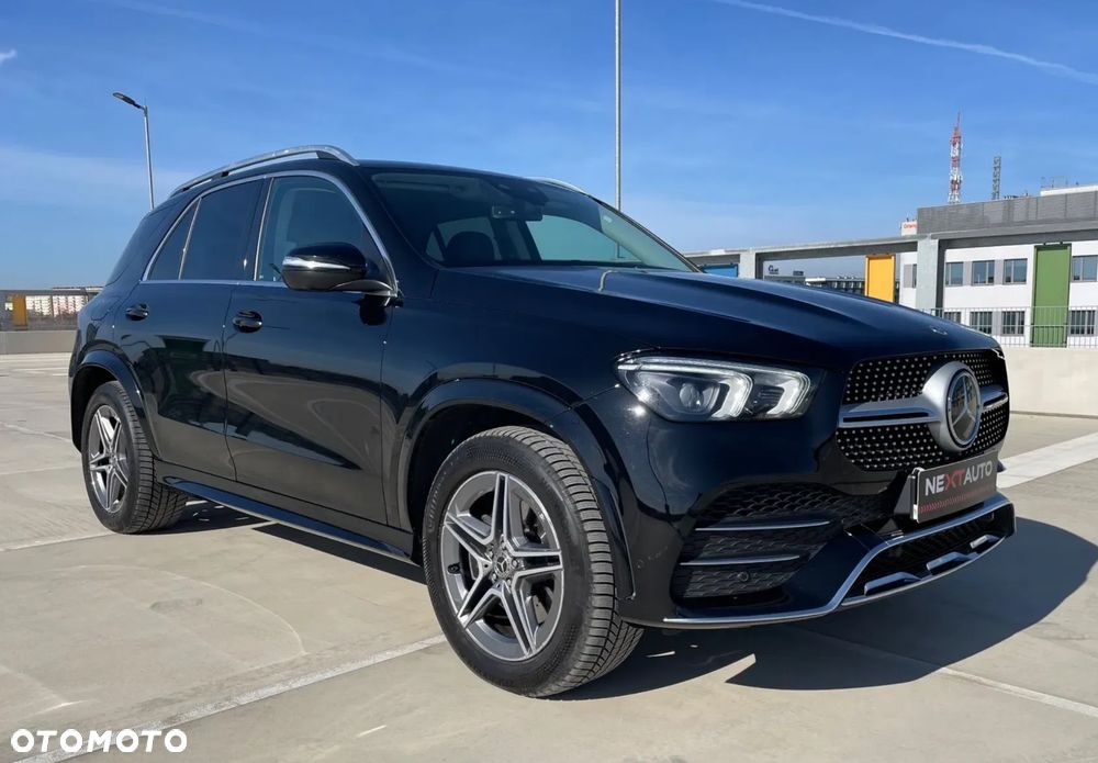 Mercedes-Benz GLE 300 d 4Matic 9G-TRONIC AMG Line - 2