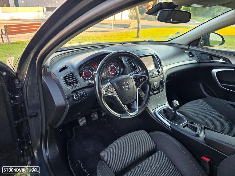 Opel Insignia Sports Tourer 2.0 CDTi Executive S/S - 15