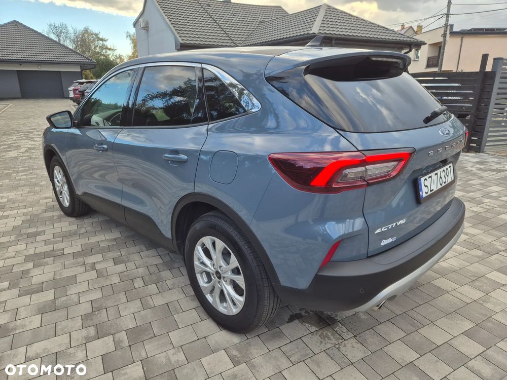 Ford Kuga - 5