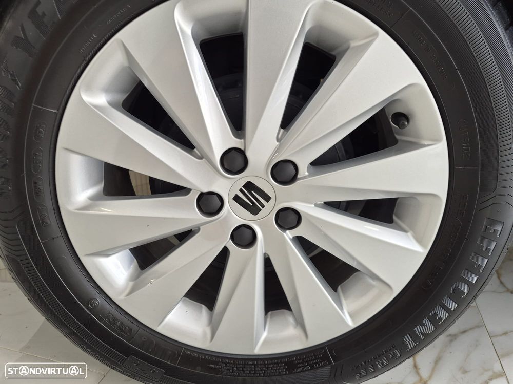 SEAT Arona - 11