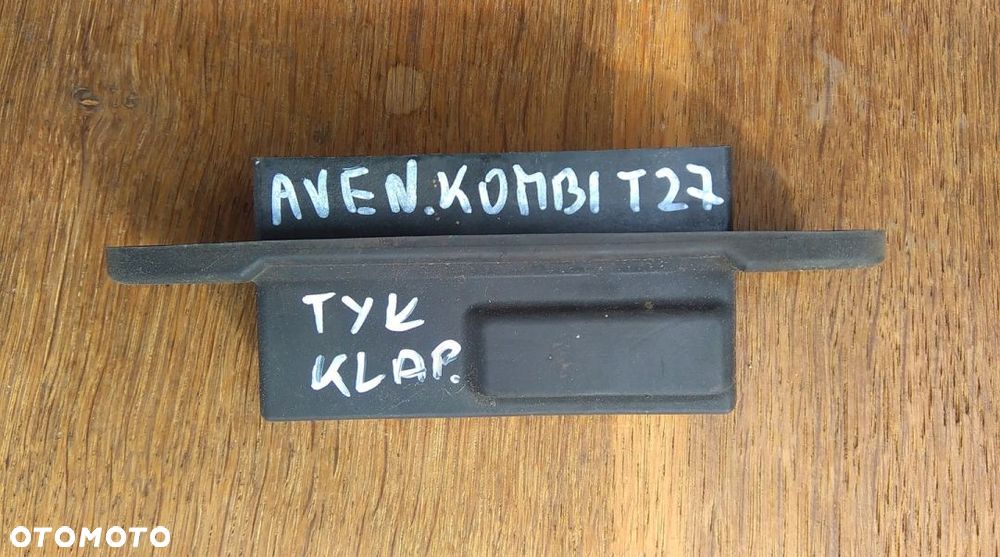 TOYOTA AVENSIS III T27 KOMBI KLAMKA KLAPY TYŁ