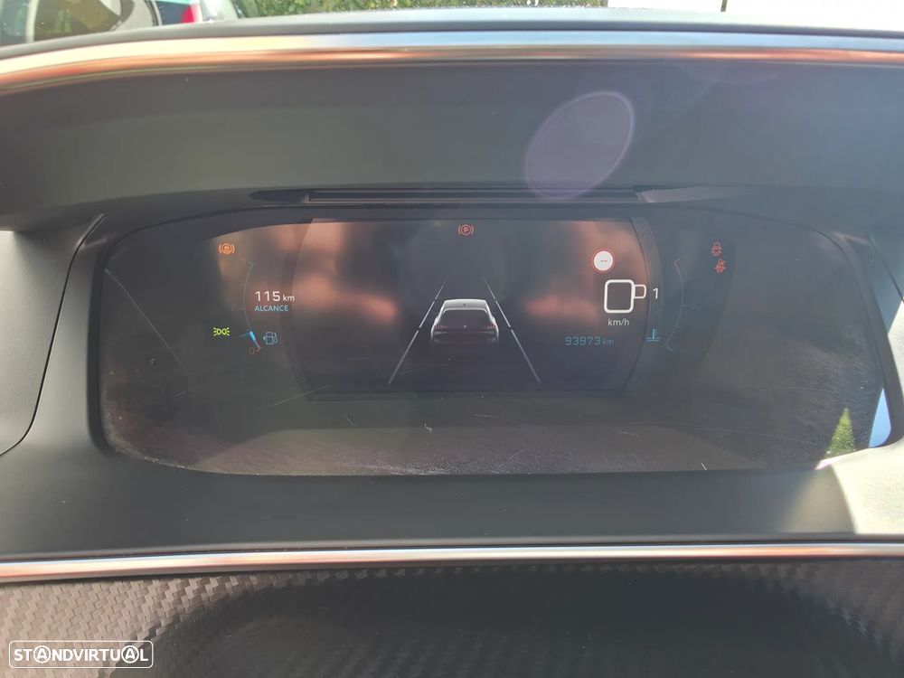 Peugeot 208 PureTech 100 EAT8 Allure Pack - 22