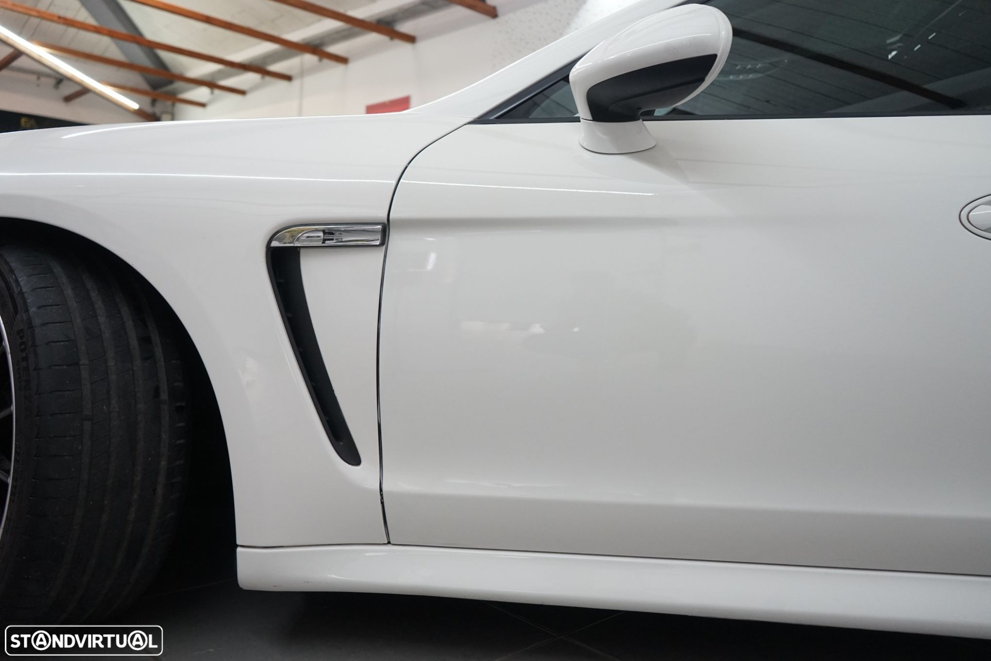Porsche Panamera Platinum Edition - 7