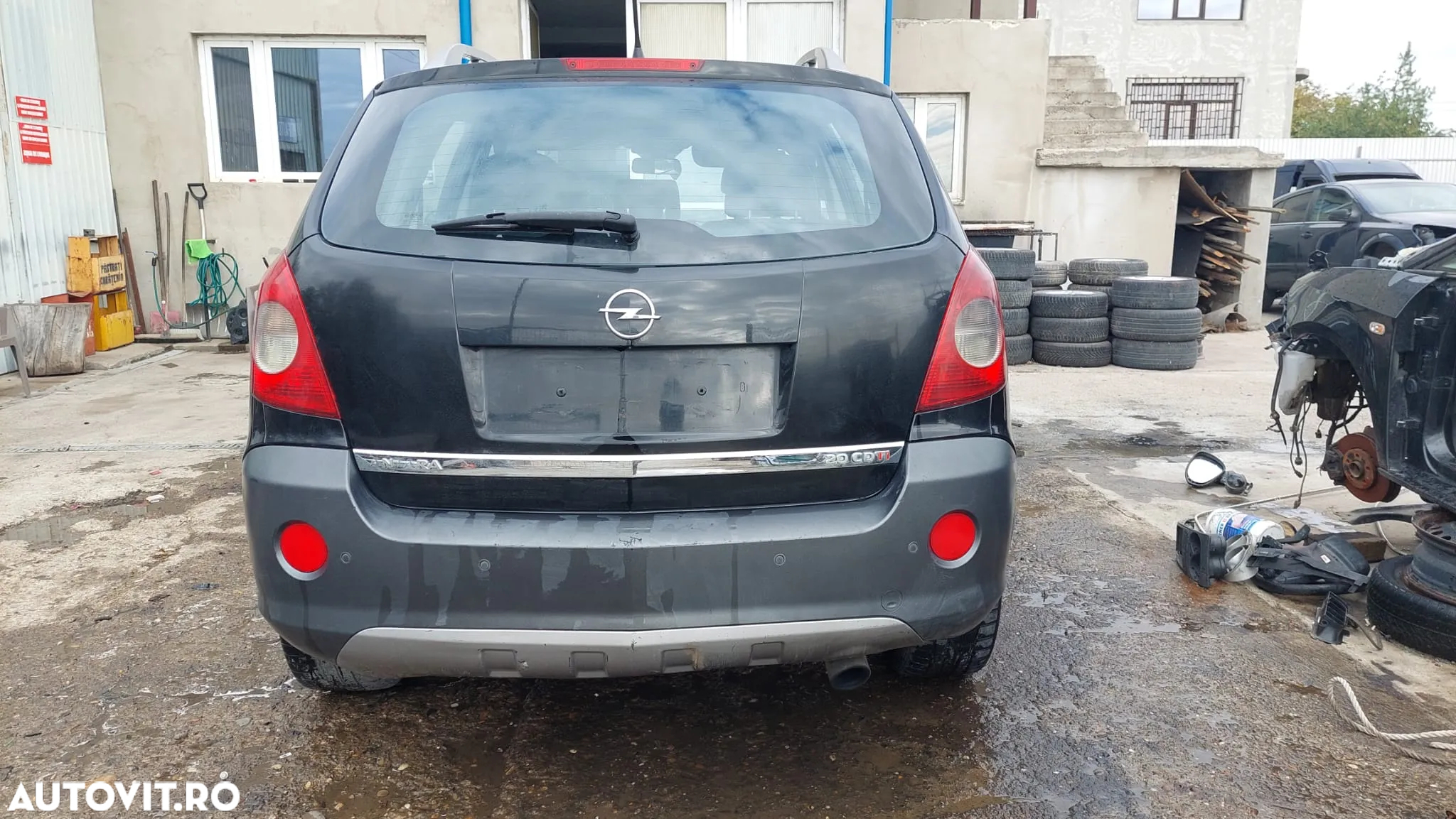 Dezmembram Opel Antara an 2008 motor 2.0 Cdti cutie 4x4 Automata - 8