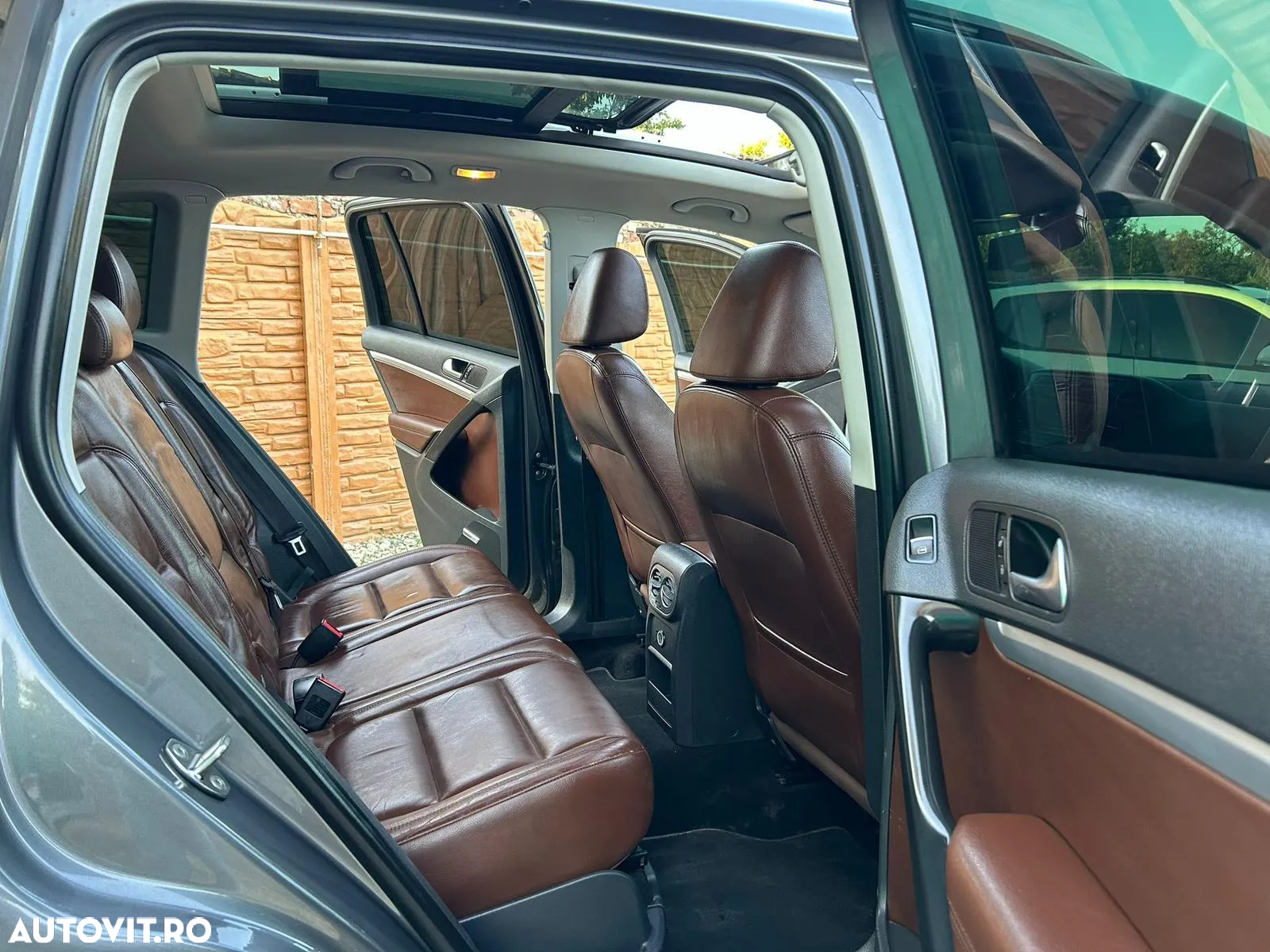 Volkswagen Tiguan - 8