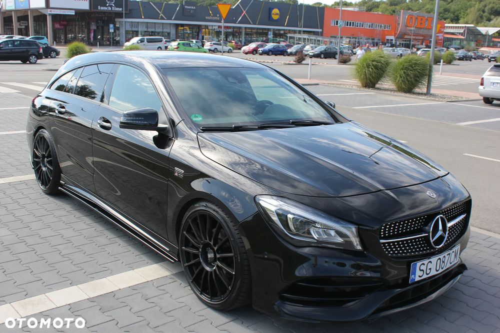 Mercedes-Benz CLA 200 7G-DCT AMG Line - 10