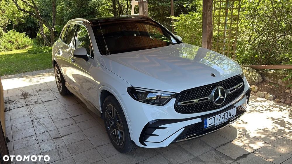 Mercedes-Benz GLC - 4
