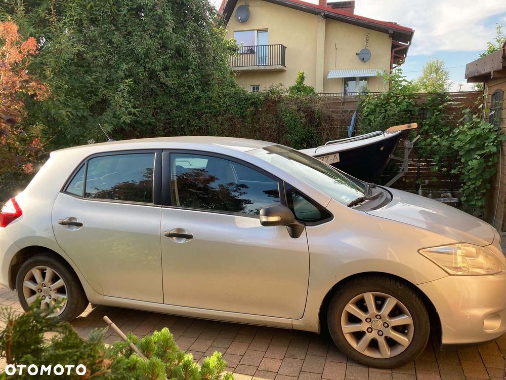 Toyota Auris 1.4 D-4D Terra EU5 - 2