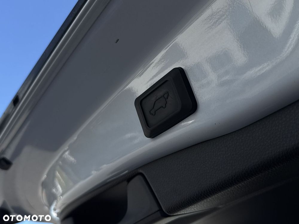 Toyota RAV4 2.5 Hybrid Selection 4x4 - 17