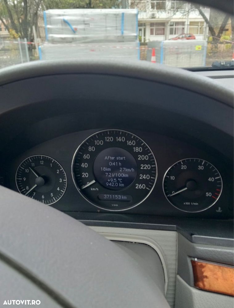 Mercedes-Benz E 200 CDI Classic - 7