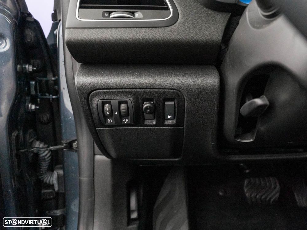 Renault Mégane Sport Tourer 1.6 E-Tech Plug-In Zen - 17