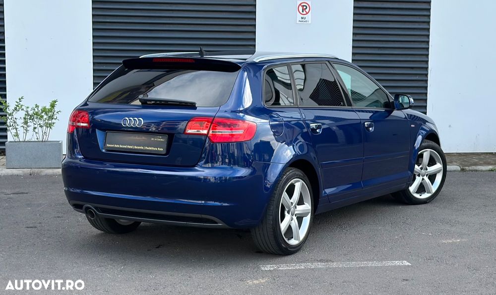Audi A3 1.6 TDI Sportback DPF S line Sportpaket - 4
