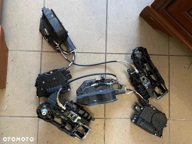 DOCIĄG DRZWI ZAMKI PRZÓD TYŁ BMW F10 KOMPLET - 2